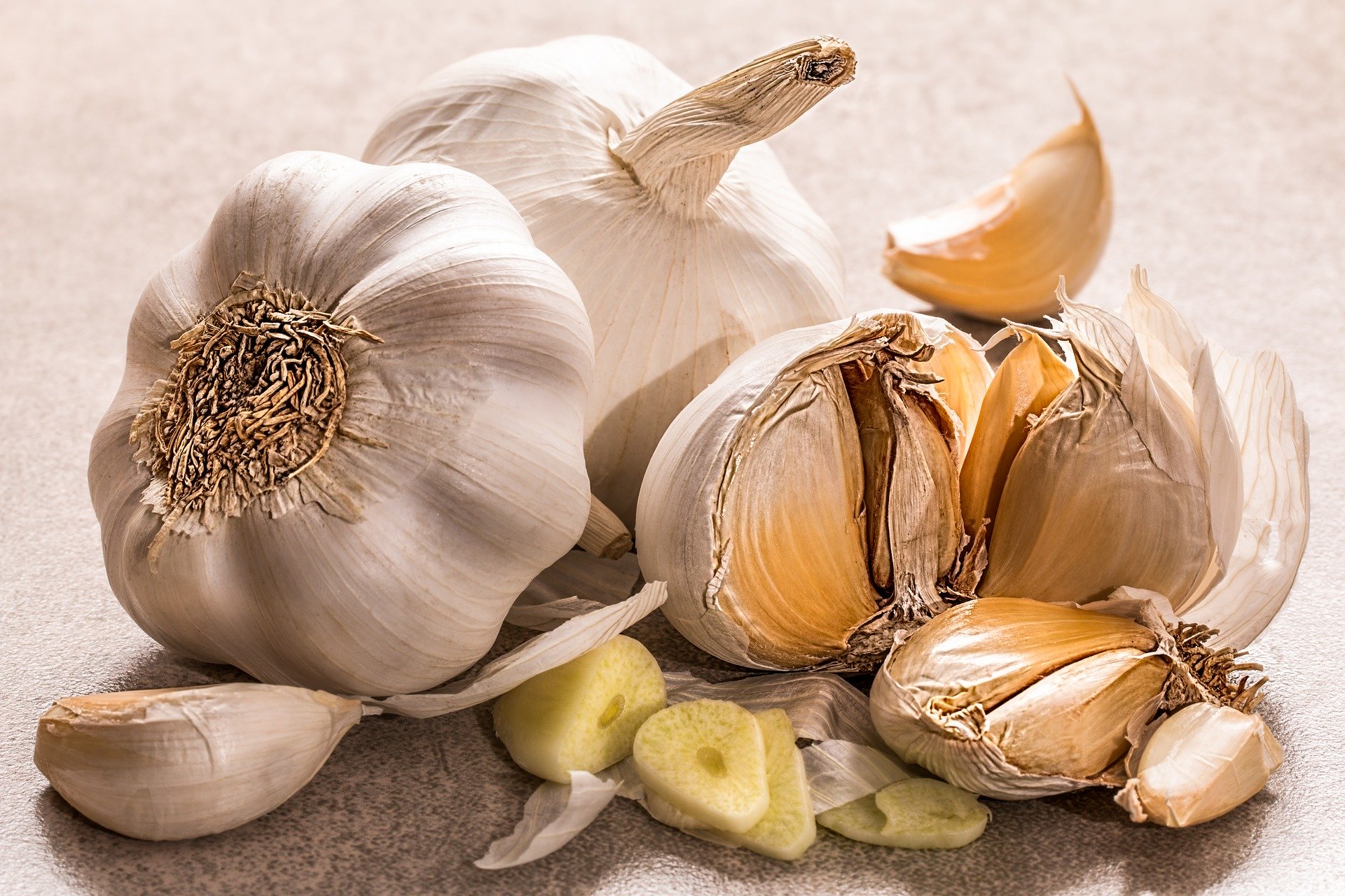 What are the Health Benefits of Garlic ? Cardiovascularly